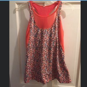 Lululemon floral tank